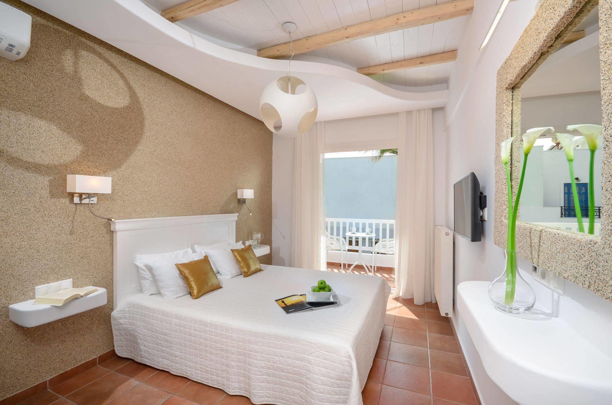 Adriani Hotel Naxos City Eksteriør billede