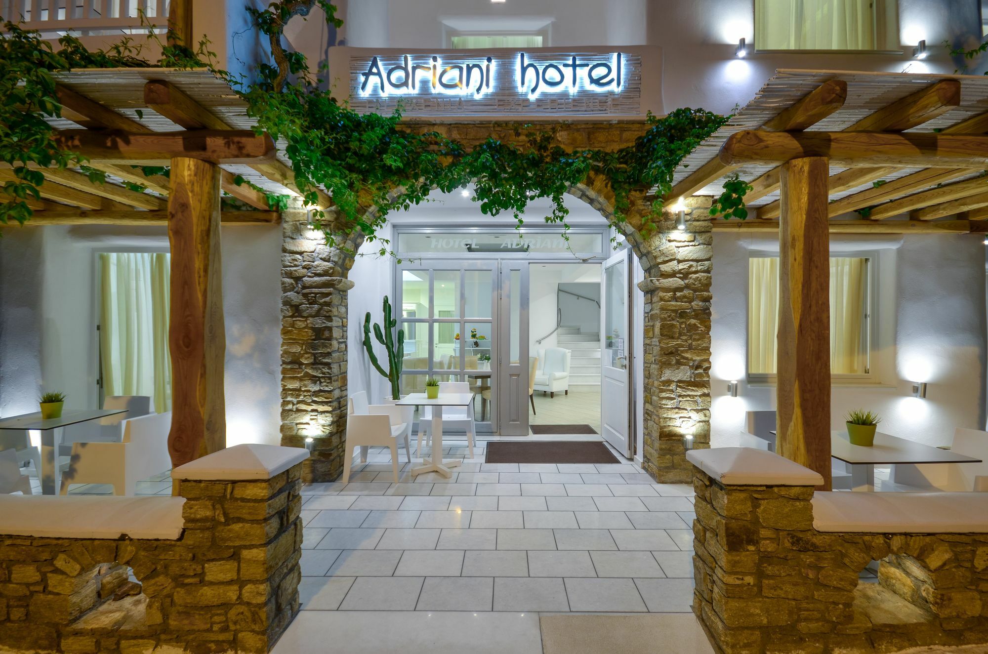 Adriani Hotel Naxos City Eksteriør billede